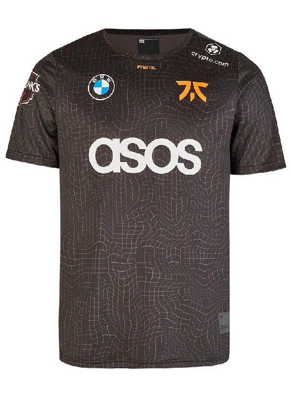 Men's Retro Soccer Jerseys of Famous Clubs from the 90s for Nostalgic Football EnthusiastsFnatic Pro Kit Jersey 2022