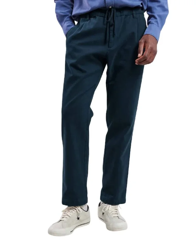 Men's Jeans with an Elastic Waistband for Ultimate ComfortTanker Pants In Navy