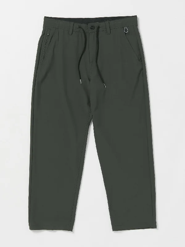 Men's Jeans with a Cargo - Inspired Knee Pocket for Extra StorageVeeco Transit Pants - Stealth