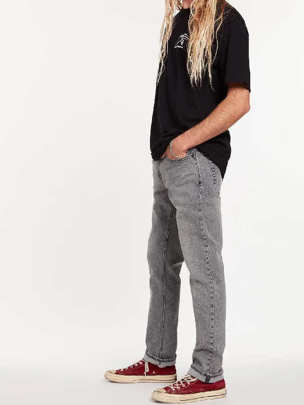 Men's High - Waisted Jeans in a Medium Wash for a Vintage - Style RevivalVorta Slim Fit Jeans - Mono Grey