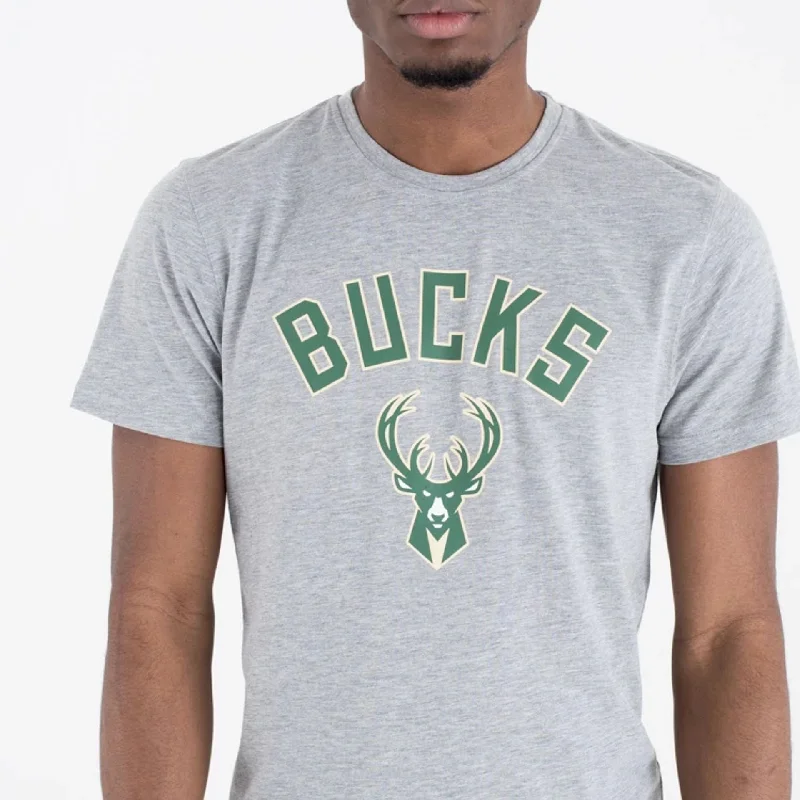 Men's distressed denim - look t - shirts with a rugged appealMilwaukee Bucks NBA Regular Grey T-Shirt