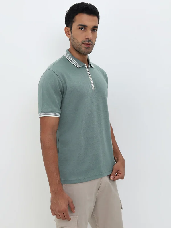 Men's slim fit short sleeve polo shirts with contrast collarsWES Casuals Sage Relaxed-Fit Polo T-Shirt