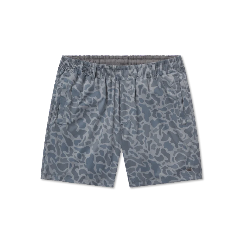 Men's checkered pattern wool shorts for a stylish winter layering optionBillfish Lined Performance Short - Camo