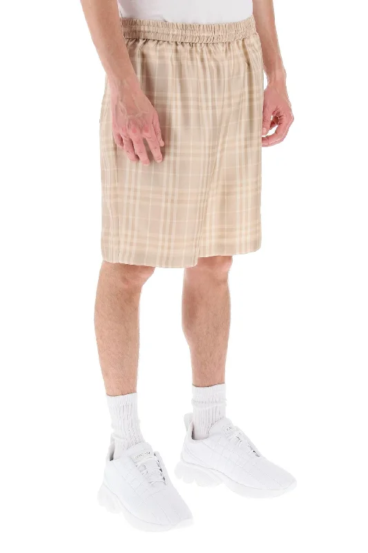 Men's wide - leg linen blend shorts for a relaxed beachside vibeBurberry Tartan Silk Shorts