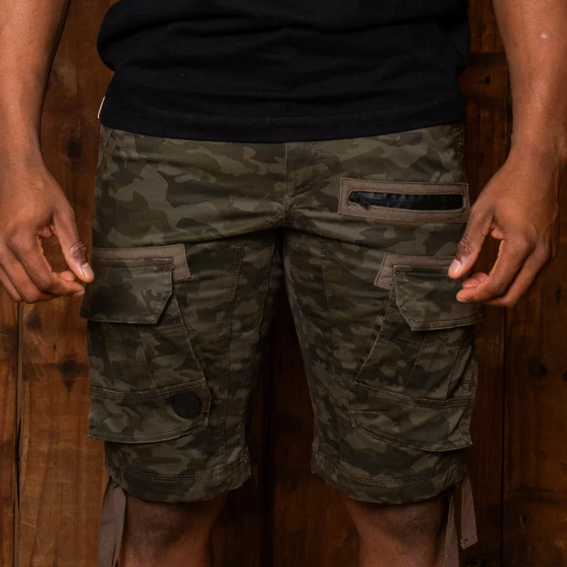 Men's pleated front twill shorts for a classic and sophisticated appearanceExpedition Short 23-24 Camo