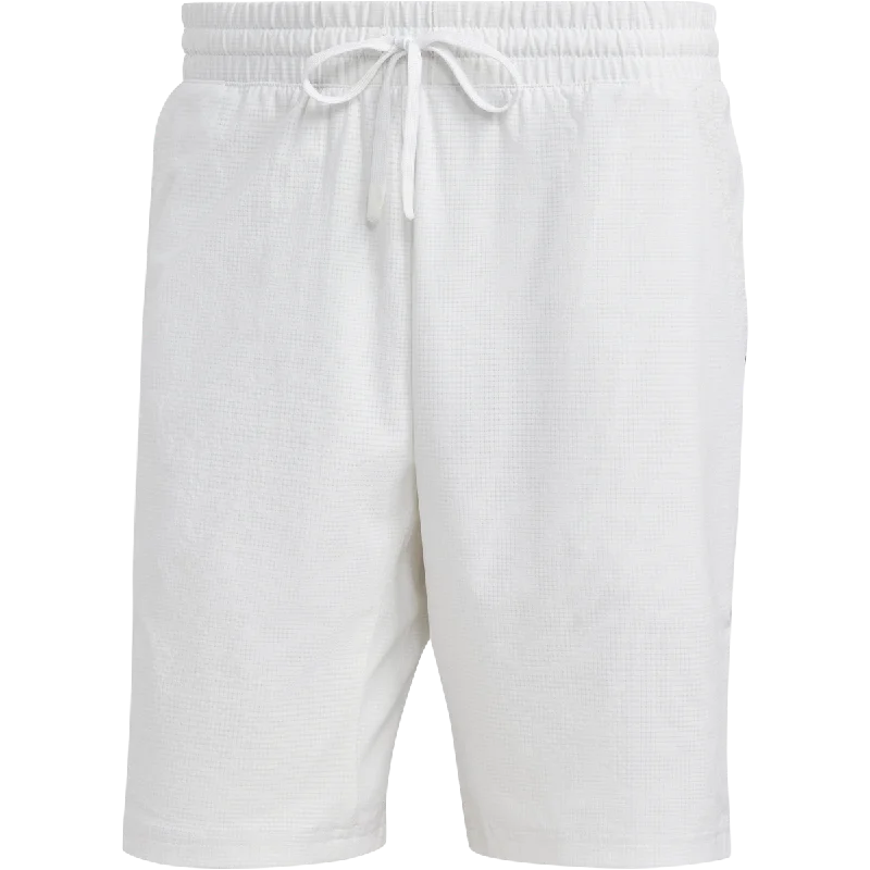 Men's zip - pocket canvas shorts for added functionality during travelMen's Ergo 9" Shorts